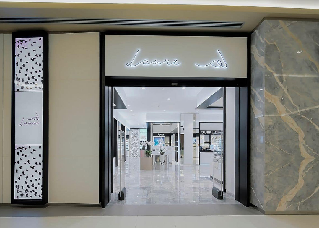 Laure – Centria Mall